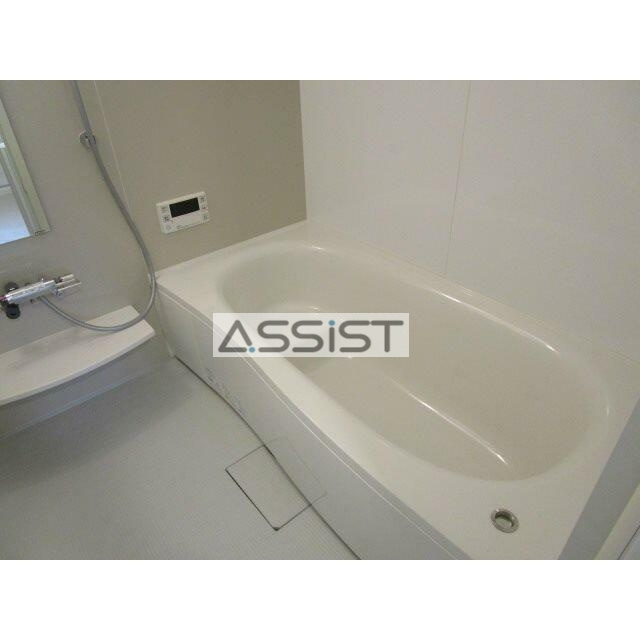 ステージクォリアップ経堂の浴室