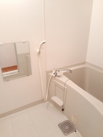 プランドールA棟（北本市）の浴室|お風呂です