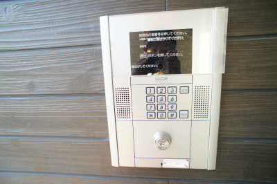 リブリ・サンマリー蕨のエントランス|落ち着いたエントランスです