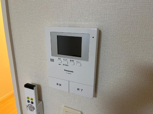 ゴールドクレストの内装|カメラ付インターホン（イメージ）