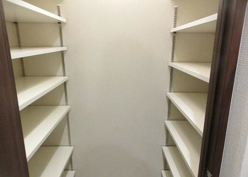 プラウドタワー武蔵浦和レジデンスの玄関|シューズインクローク　※2026.1撮影