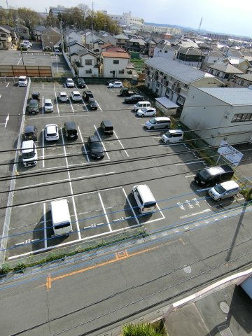 グランド吹上の駐車場|駐車場完備です