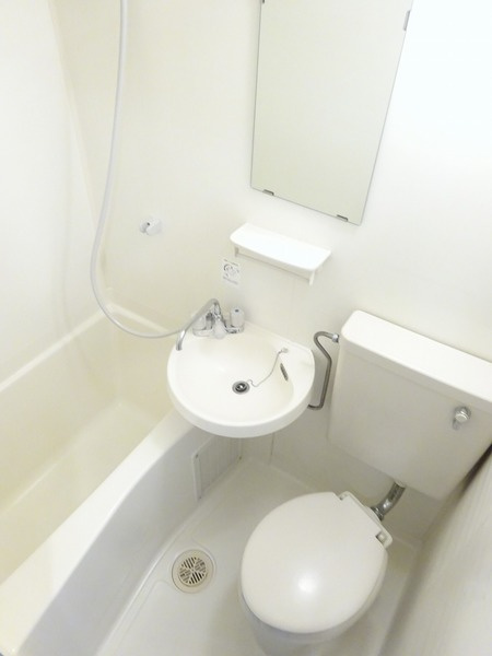 ライオンズマンション西川口第壱壱の浴室|日々の暮らしに欠かせないお風呂です