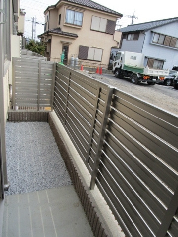 アンクレットのバルコニー|陽当たり良好なバルコニーです