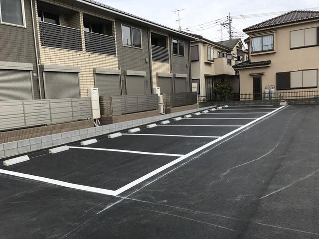 アンクレットの駐車場|駐車スペースもあります