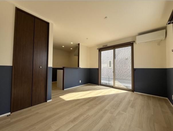 ライジングスクエアの居間・リビング|こちらの居間で趣味の時間をお楽しみください