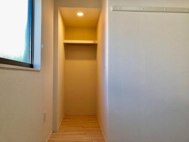 フレグランスリアンの収納|ウォークインクローゼット