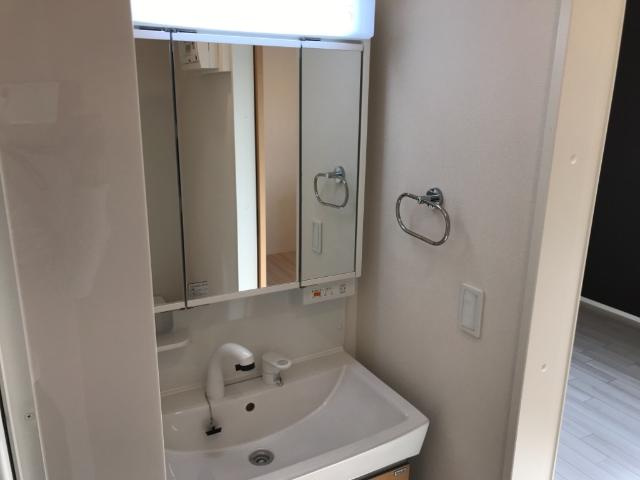 フィネッツアの洗面所|洗面