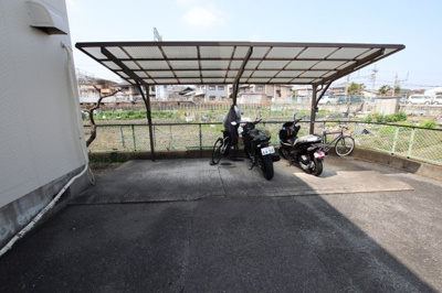 【その他共用部分】 | Comfort恵 | 駐輪場