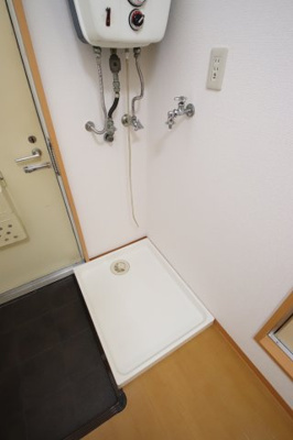 【設備】 | Comfort恵 | 室内洗濯機置場