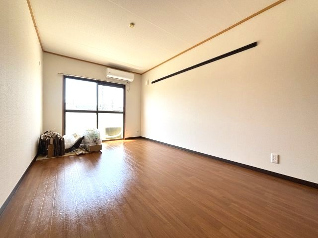 Comfort(コンフォート)恵の洋室
