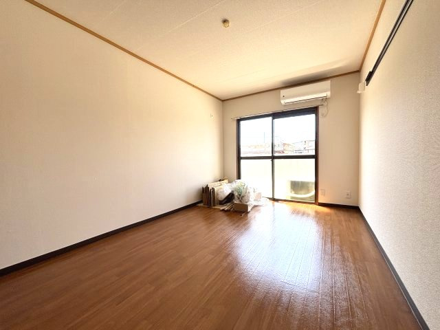 Comfort(コンフォート)恵の洋室