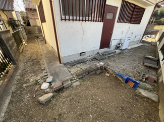 【庭】 | 北葛城郡王寺町畠田5丁目