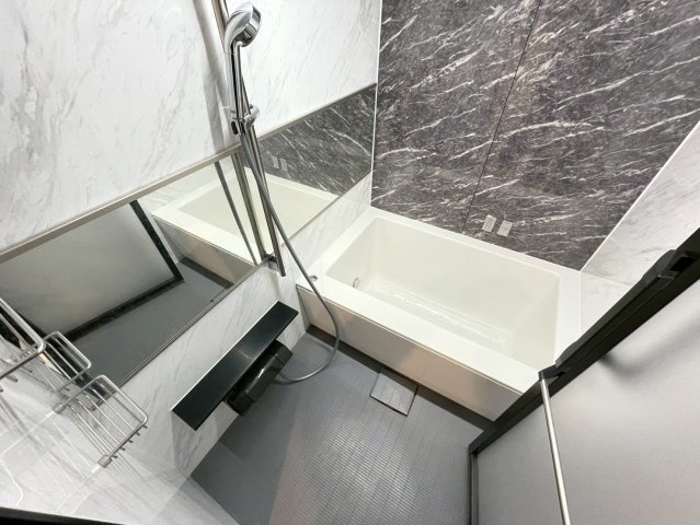 PHOENIX Clove Tomoiの浴室