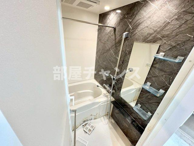 メイクス上前津Ⅳの浴室