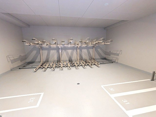 エスレジデンス浅草clarityの設備|自転車置場、バイク置場空き状況はご確認お願い致します