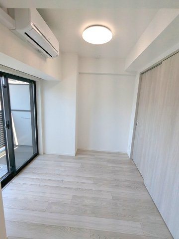 エスレジデンス浅草clarityのその他共用部分|3.9帖洋室、リビングと各洋室にエアコンと照明付きです、インターネットWi-Fi無料、ペット可小型犬or猫1匹