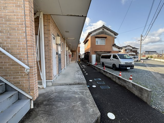 パークサイド東山の駐車場