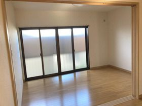 第３ヒルズハウスの居間・リビング