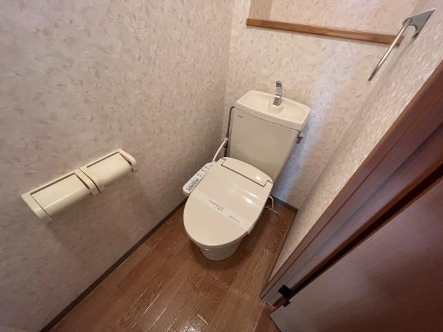 ハイムエスポワールのトイレ|シャワー付トイレ