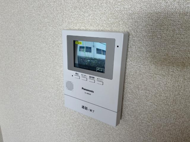 ハイムエスポワールの内装|カメラ付インターホン