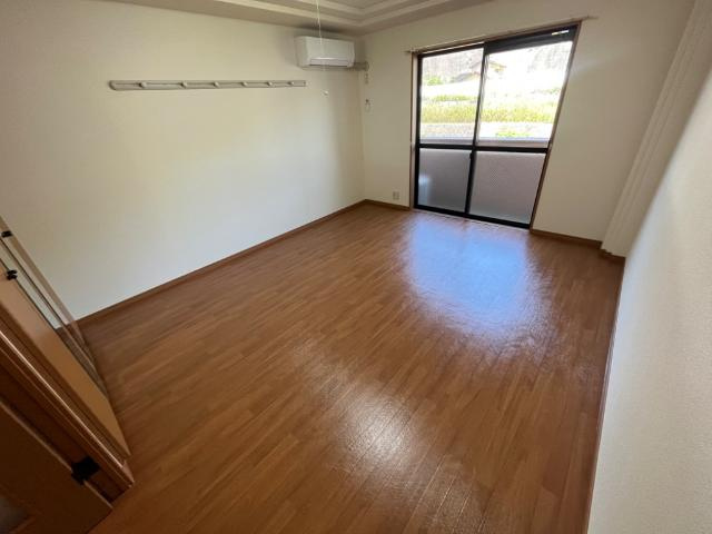 ハイムエスポワールの内装|洋室