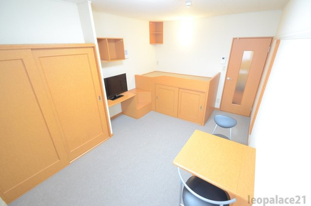 レオパレスアンパイヤーのその他|備品や設備仕様は号室等により異なります現地をご確認下さい。　