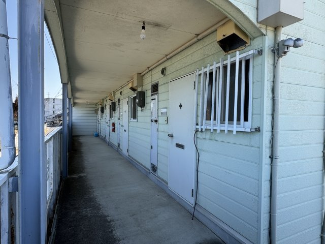 想定年間賃料474万　想定利回り13.54％　木造のその他共用部分