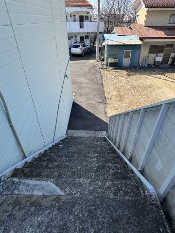 想定年間賃料474万　想定利回り13.54％　木造のその他共用部分