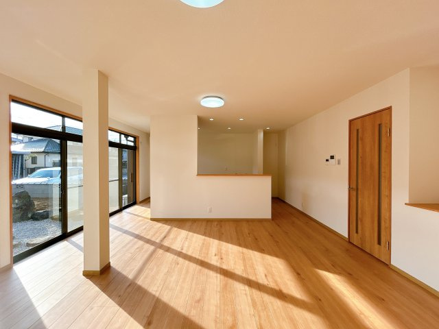 【商談中】リフォーム中古戸建　安八郡神戸町大字加納　昭和56年築の居間・リビング