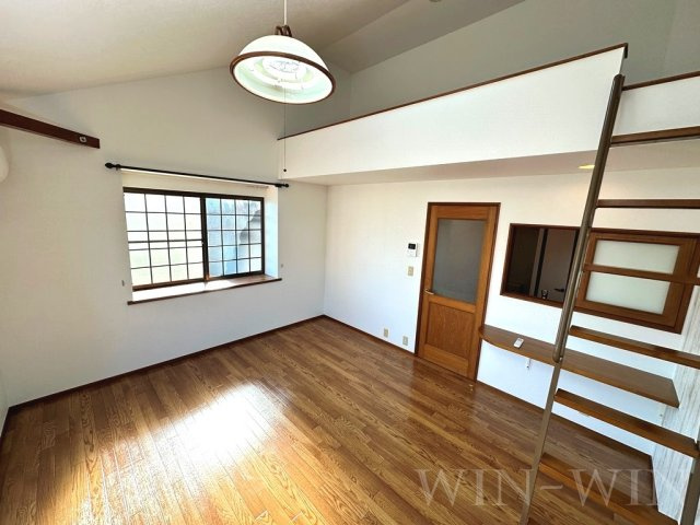 アクセス中原の居間・リビング|イメージ（同建物内別部屋の写真です）