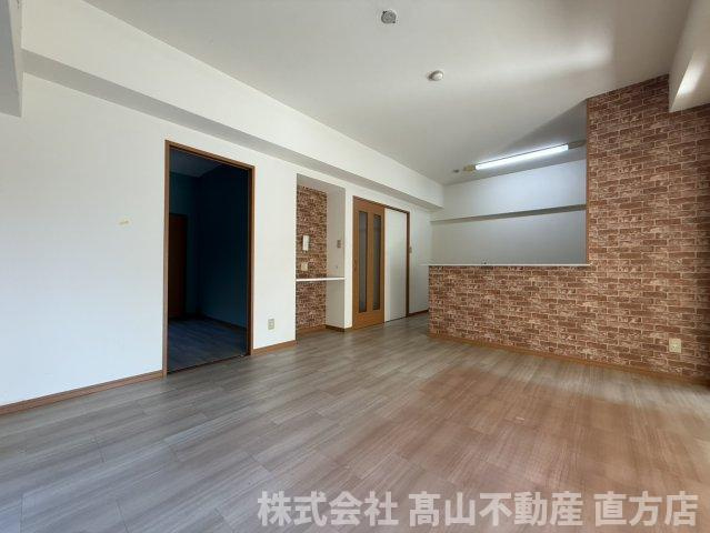 プリンス二番館の居間・リビング