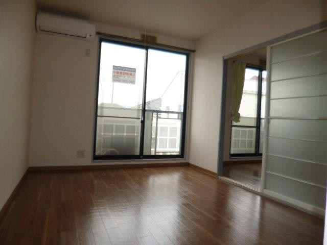 サンビレッジ新田Cの寝室|洋室