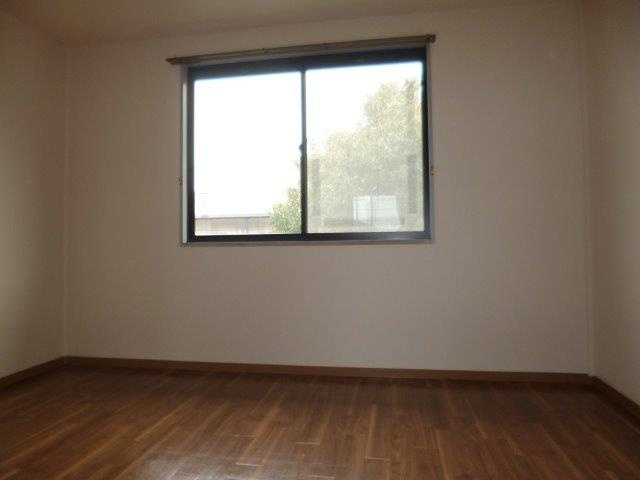 サンビレッジ新田Cの収納|洋室