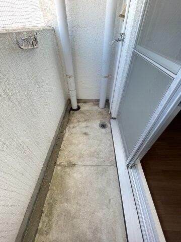 スカイコート入谷のバルコニー