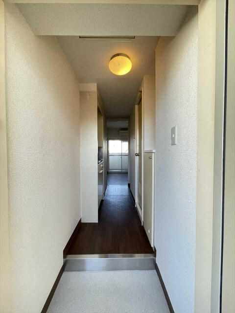 スカイコート入谷の玄関