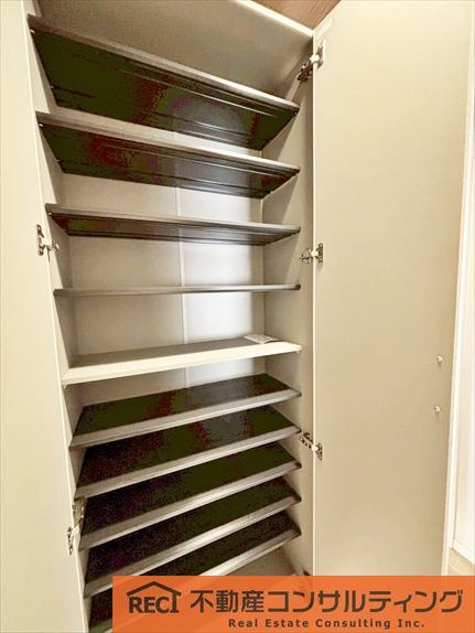 今津浜パークタウン16号棟の収納