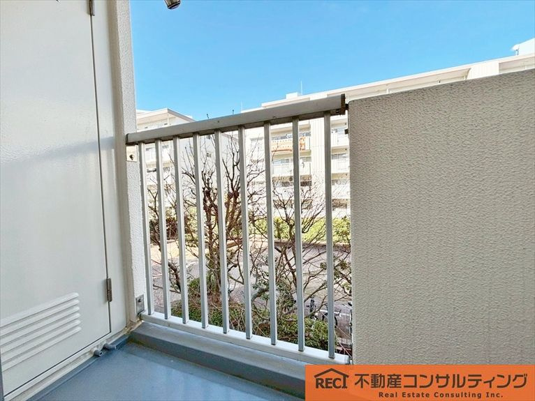 今津浜パークタウン16号棟のバルコニー