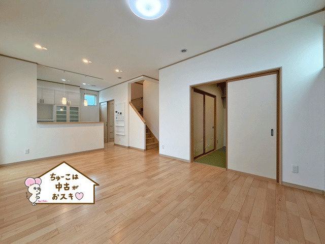 宮城郡利府町菅谷字赤坂の居間・リビング