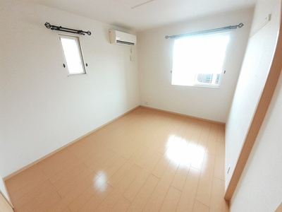 【寝室】 | サニーヴィレッジⅢ | その他部屋・スペース