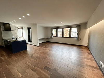 【居間・リビング】 | 西宮市　広田町　中古戸建