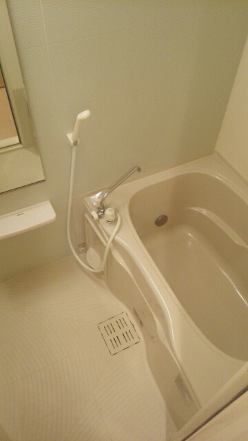 クレメントＣの浴室|バス