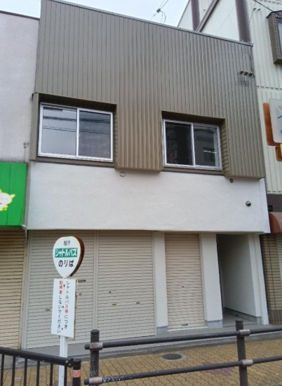 北大利町貸店舗・事務所の外観