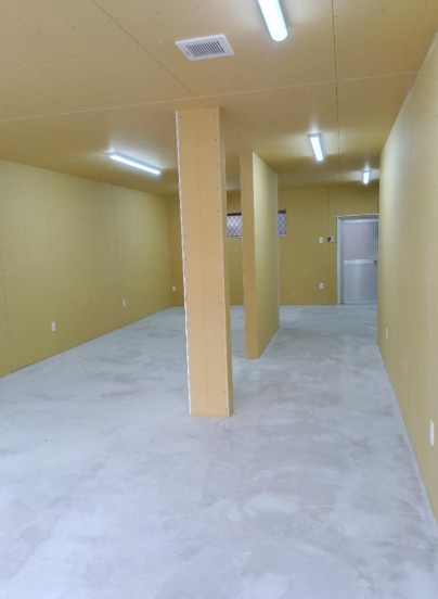 北大利町貸店舗・事務所の内装