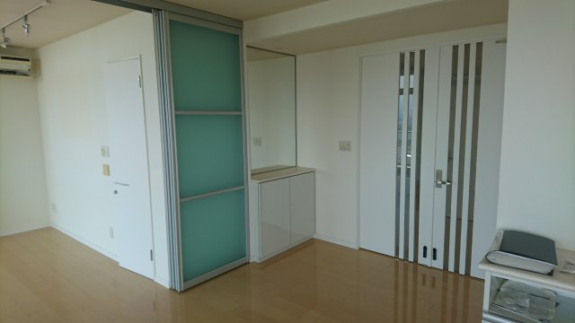 アイランドタワースカイクラブ　Ａ棟の居間・リビング