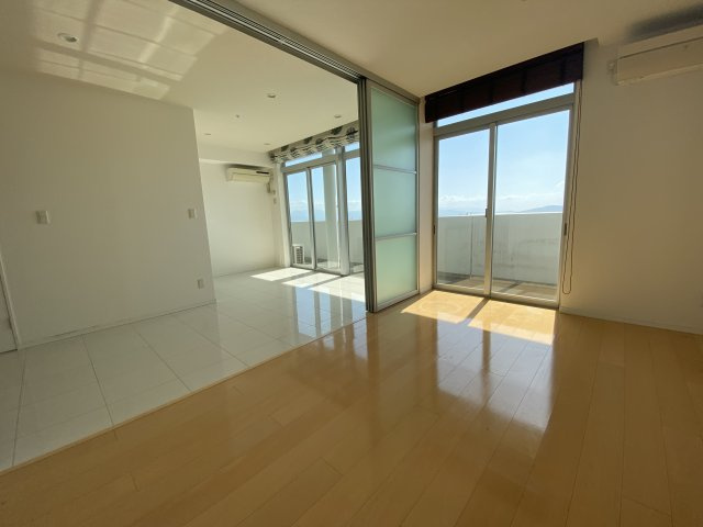 アイランドタワースカイクラブ　Ａ棟の洋室