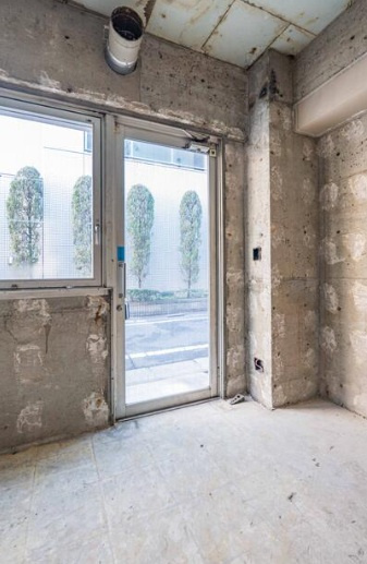 豊島区南大塚３丁目の店舗事務所