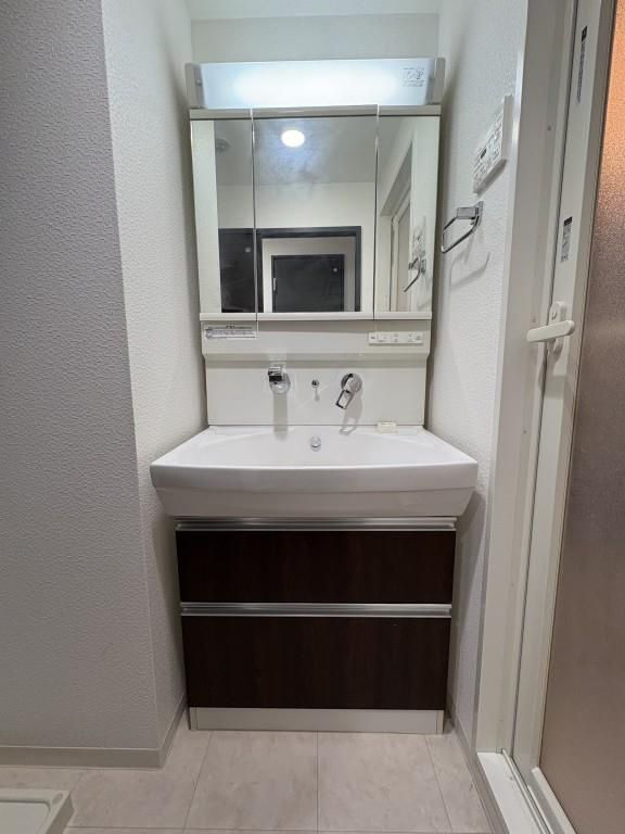 シャイニング福島離宮の洗面所