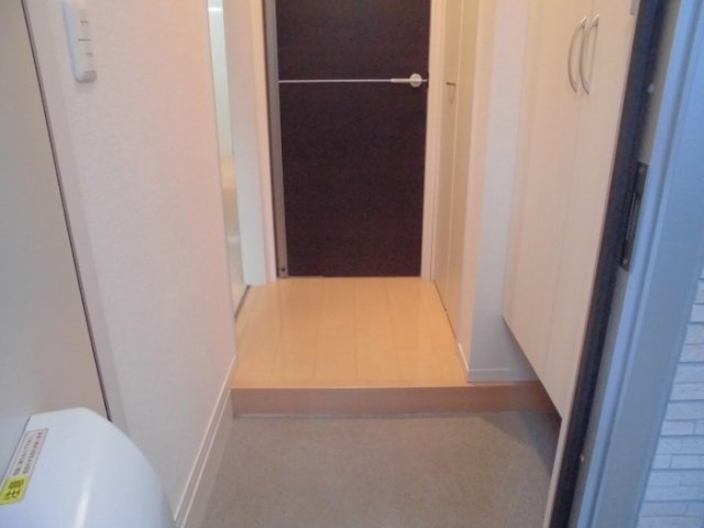 アルシオネ　Ｔの玄関