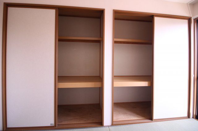 クレールプラザ立花B棟の収納